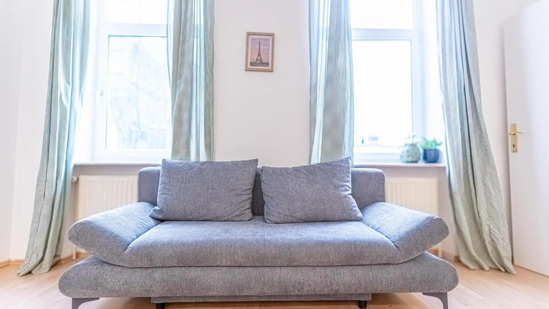 Beautiful 2Br Apartment Near Bahnhof Wien Meidling Vienna